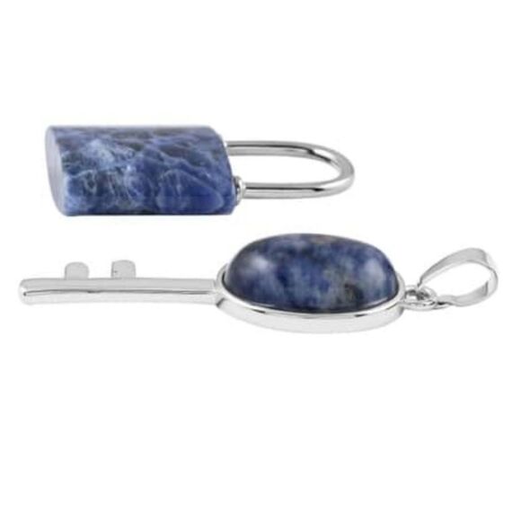 Blue Sodalite Lock and Key Pendant - Picture 7 of 16